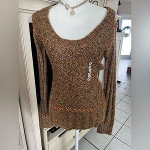 Buckle Scoop Neck Rust Sweater Small